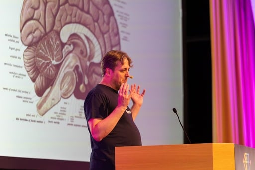 Thijs Cadier explaining audio